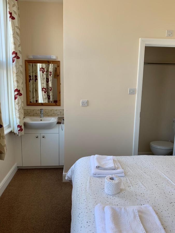 Kings Lodge Hotel Great Yarmouth Bagian luar foto
